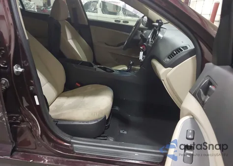 2015 Kia Optima Lx from USA, damaged, VIN 5XXGM4A71FG474777